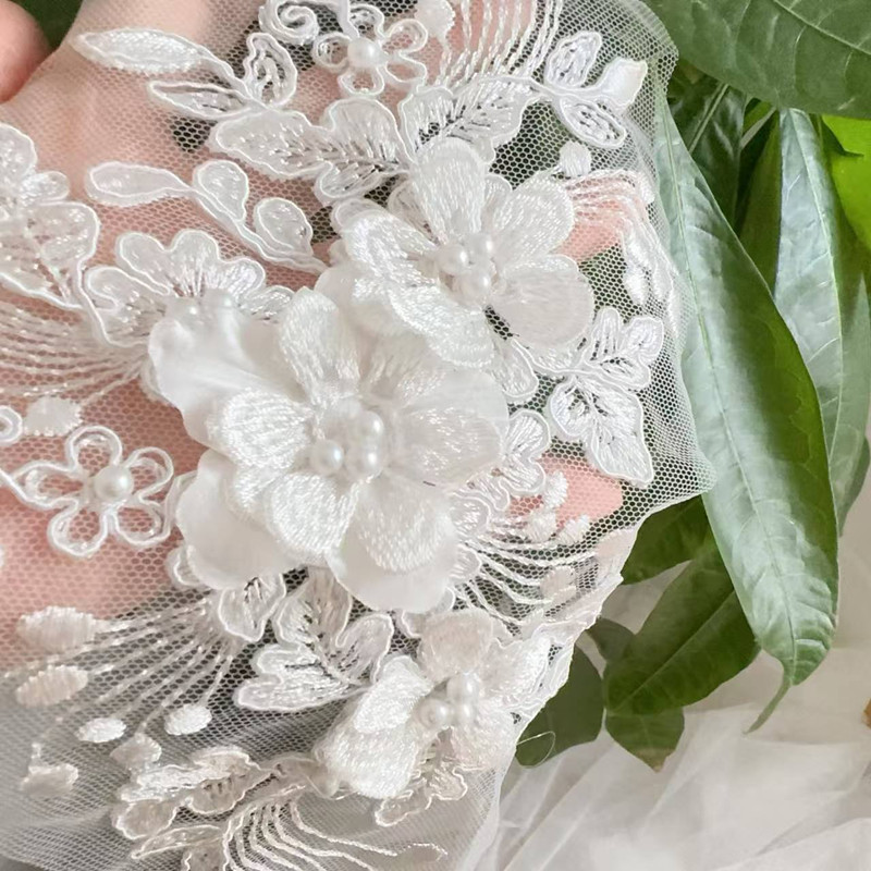 Sewing Garments - 2個=1ペア、ロープ刺繍パールレース3Dミラーフラワー、DIYウェディングドレス用、刺繍縫製パッチホワイト