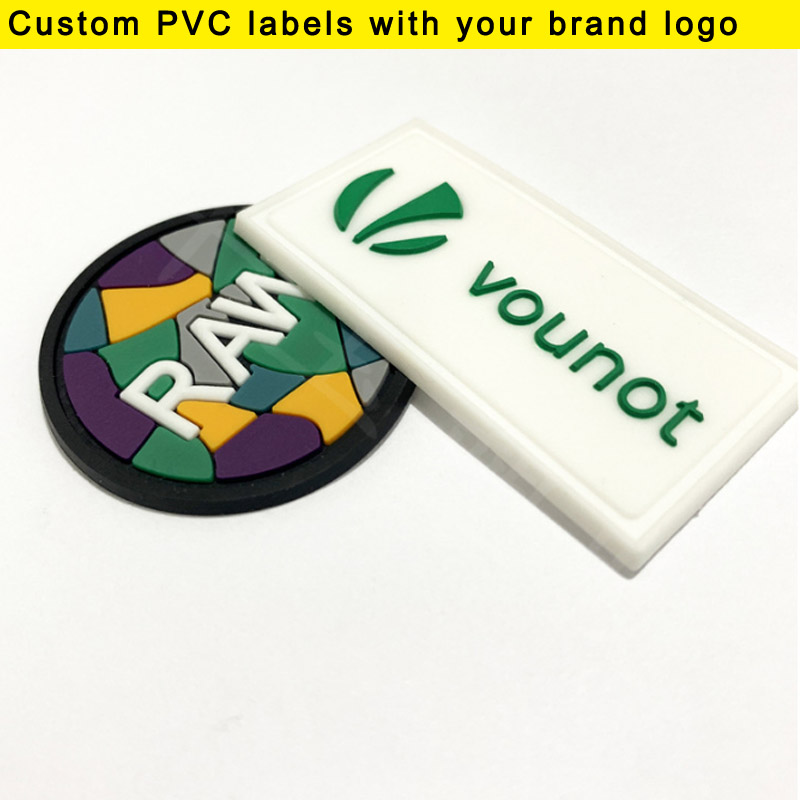 Sewing Label - 100個入り カスタムロゴ/文字入り PVC製 ドロップ型 プラスチック製 ソフトラバーラベル
