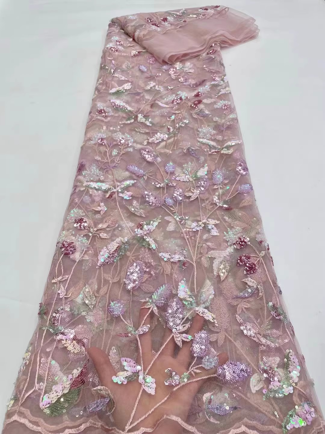 1ヤードの精巧なスパンコール植物の花の刺繍テラDIYウェディ - Sewing Embroidery Fabric のレビューと価格
