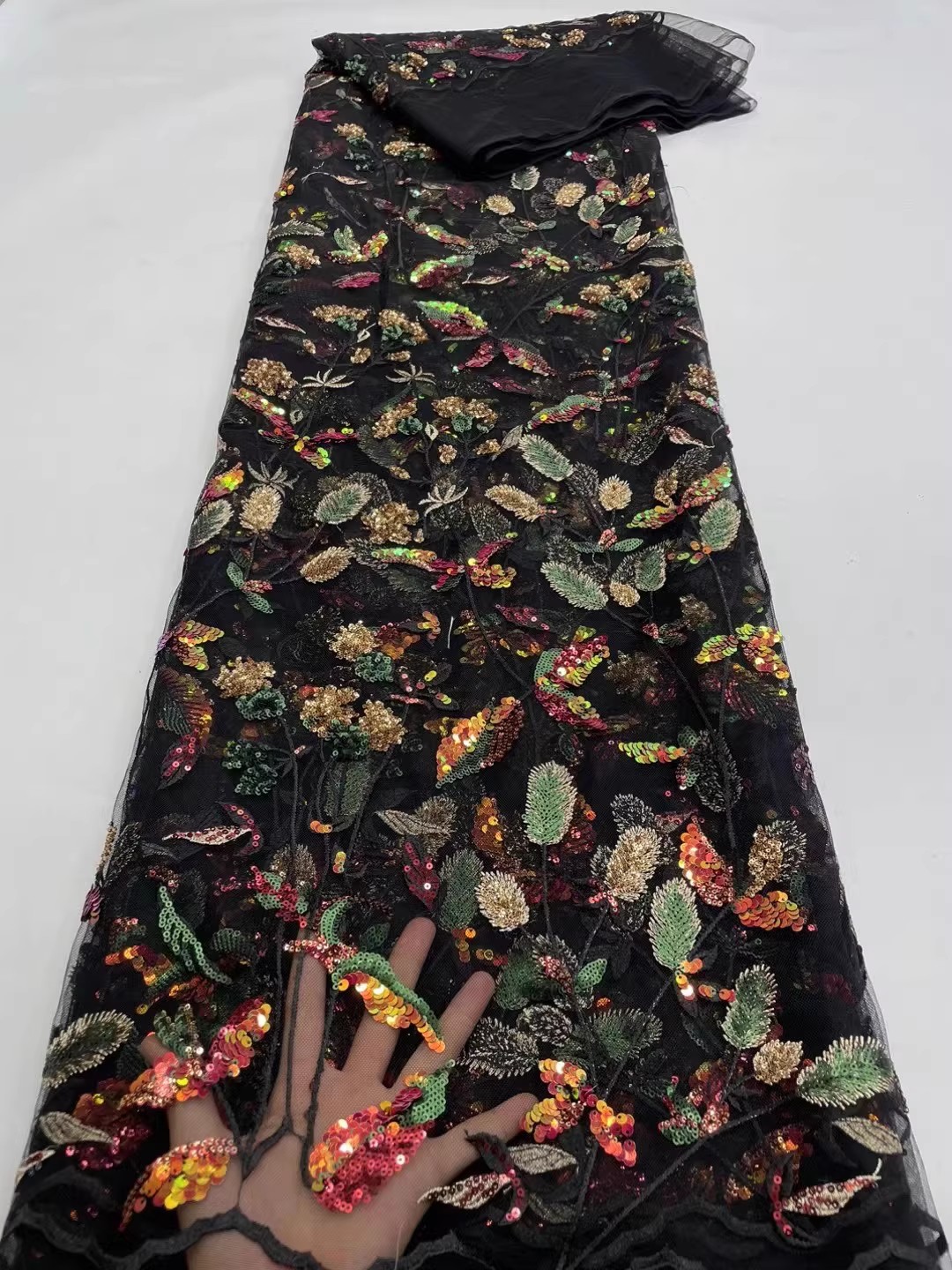 1ヤードの精巧なスパンコール植物の花の刺繍テラDIYウェディ - Sewing Embroidery Fabric のレビューと価格